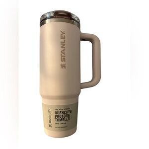Stanley Quencher Protour Flip Straw 30oz “Rose Quartz” NWT